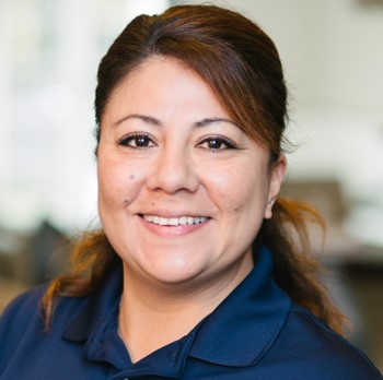 photo of  Evelyn Gomez
